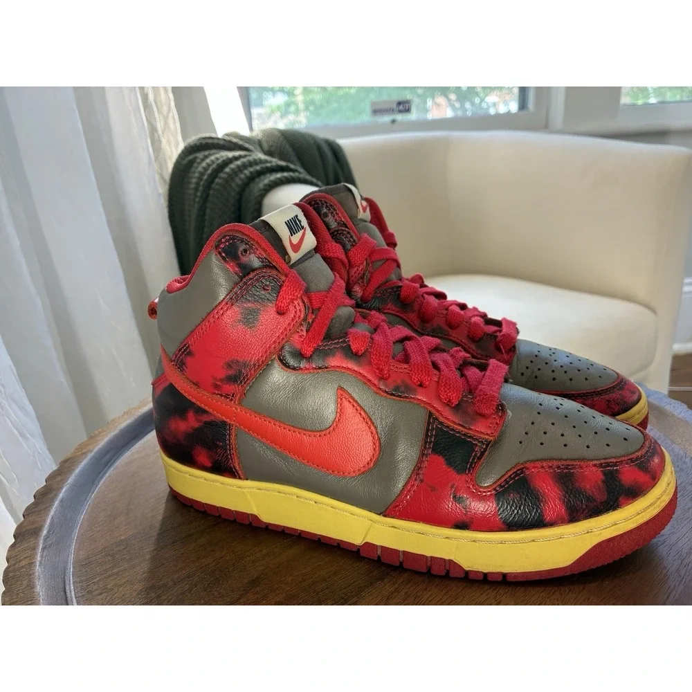 Men's 1985 Nike Red Acid Dunks‎ High Top Size 7 Red/Black /Gray /Yellow - Picture 4 of 11